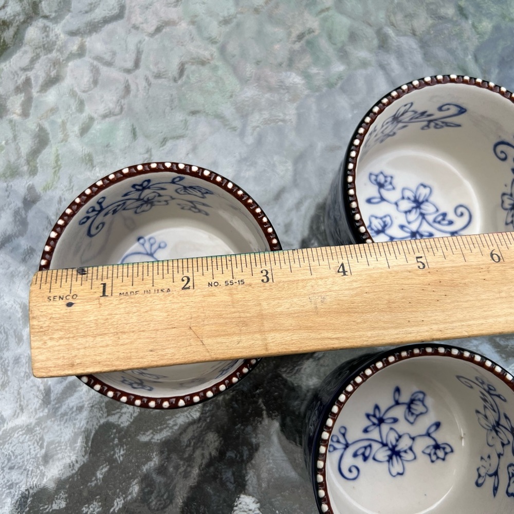 Set of 4 Blue Floral Lace Ceramic Ramekins - Picture 4 of 6
